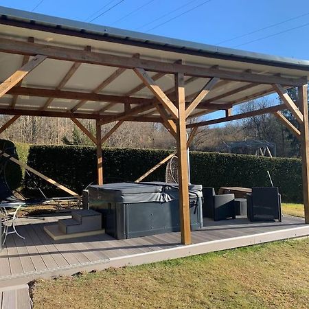 Chalet 2 Personnes Avec Jacuzzi Et Piscine Saisonniere Partagee Corcieux Eksteriør bilde